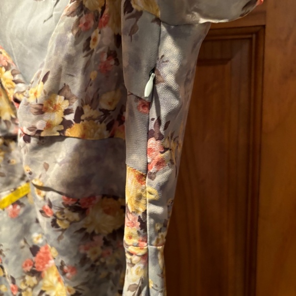 ASTR the Label Sweetheart Neck Floral Twist Bust Maxi Dress in Slate Blue Floral - Picture 5 of 8